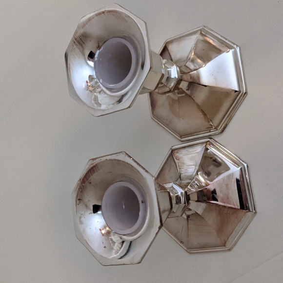 Silver-Colored Candlestick Holders (Set of 2) - Picture 3 of 8